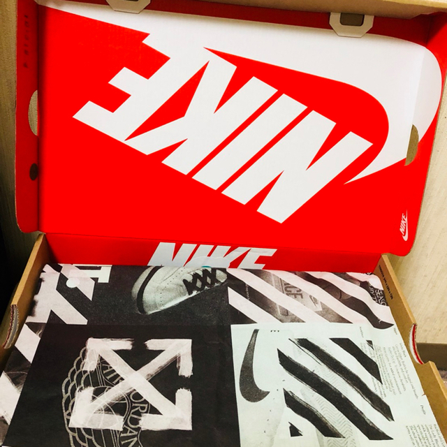 OFF-WHITE(オフホワイト)のNIKE OFF-WHITE エアマックス90  メンズの靴/シューズ(スニーカー)の商品写真