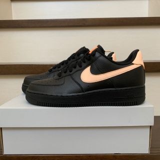 ナイキ(NIKE)のNIKE WMNS AIR FORCE 1 ‘07(スニーカー)