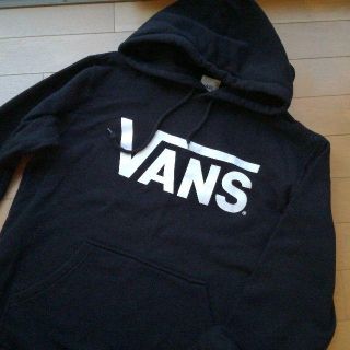 ヴァンズ(VANS)のVANS　バンズパーカー※ブラック(パーカー)