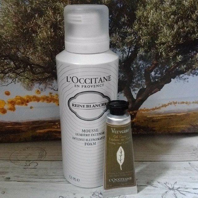 L'OCCITANE(ロクシタン)のﾚｰﾇﾌﾞﾗﾝｼｭｲﾙﾐﾈｲﾃｨﾝｸﾞｸﾚﾝｼﾞﾝｸﾞﾌｫｰﾑ＆ﾊﾝﾄﾞｸﾘｰﾑ コスメ/美容のスキンケア/基礎化粧品(洗顔料)の商品写真