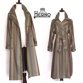 ヘルノ(HERNO)の極美品 HERNO ヘルノ トレンチコート ストライプ柄(トレンチコート)