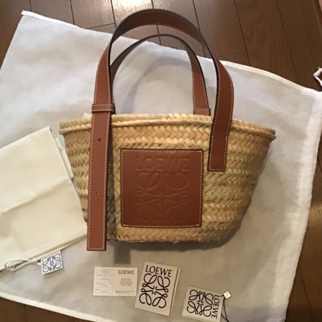 LOEWE かごバッグ スモール