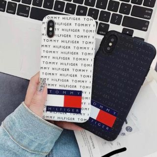 トミーヒルフィガー(TOMMY HILFIGER)のTOMMY HILFIGER／iPhone8ケース(iPhoneケース)