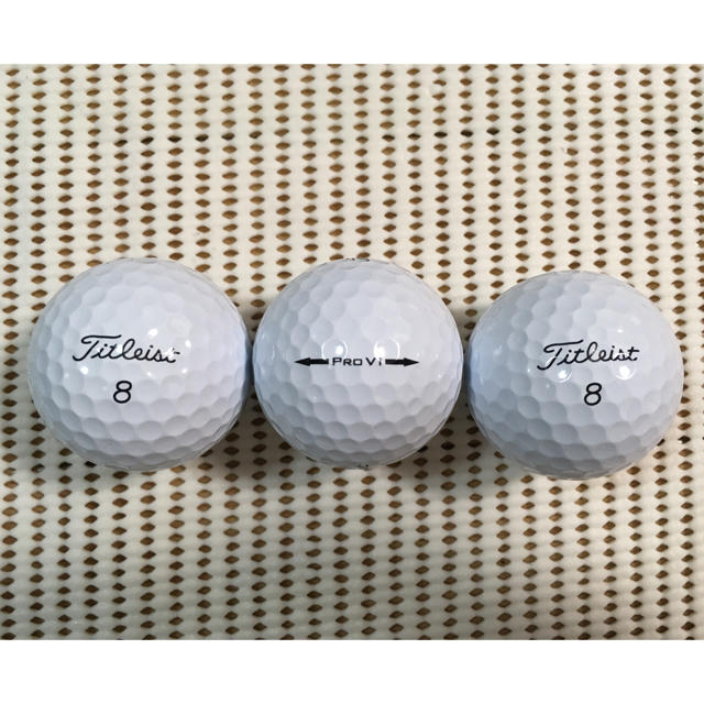 Titleist(タイトリスト)のゴルフボール Titleist Pro V1 スポーツ/アウトドアのゴルフ(その他)の商品写真