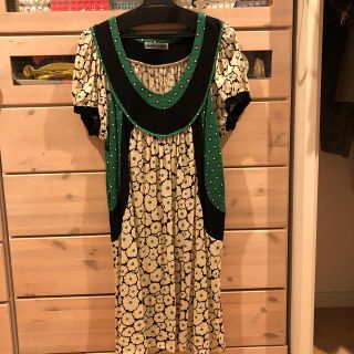 ツモリチサト(TSUMORI CHISATO)のツモリチサト☆クッキーフラワーＴ ワンピース(ひざ丈ワンピース)