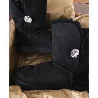 アグ(UGG)のUGG スワロフスキー ムートンブーツ(ブーツ)