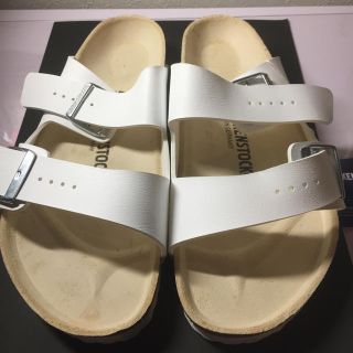 ビルケンシュトック(BIRKENSTOCK)の【新品】ビルケンシュトック アリゾナ BIRKENSTOCK ホワイト 27cm(サンダル)