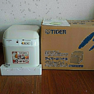 タイガー(TIGER)の餅つき機     Ree&Cher様、専用です。(調理道具/製菓道具)
