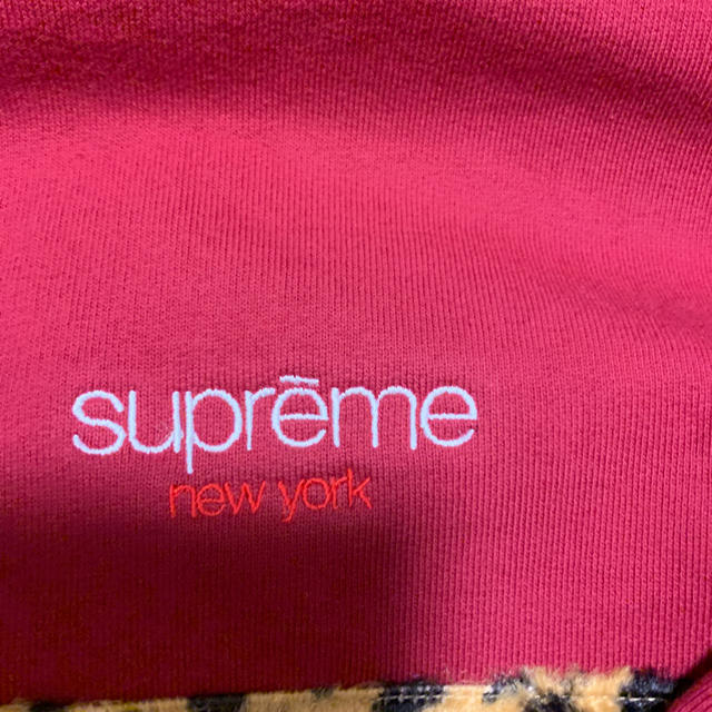 Supreme(シュプリーム)の18aw leopard panel harf zip sweatshirt メンズのトップス(スウェット)の商品写真