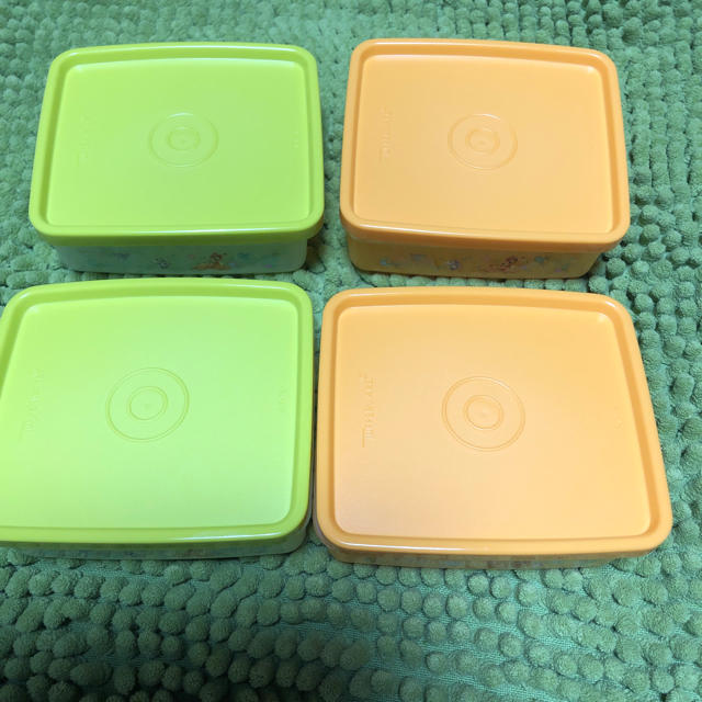 め〜すけ様専用 タッパーウェア ミニケース(4)/バンビの通販 by りっ