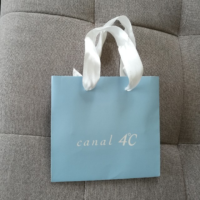 canal４℃(カナルヨンドシー)のカナル4℃　紙袋　ショップ袋 レディースのバッグ(ショップ袋)の商品写真