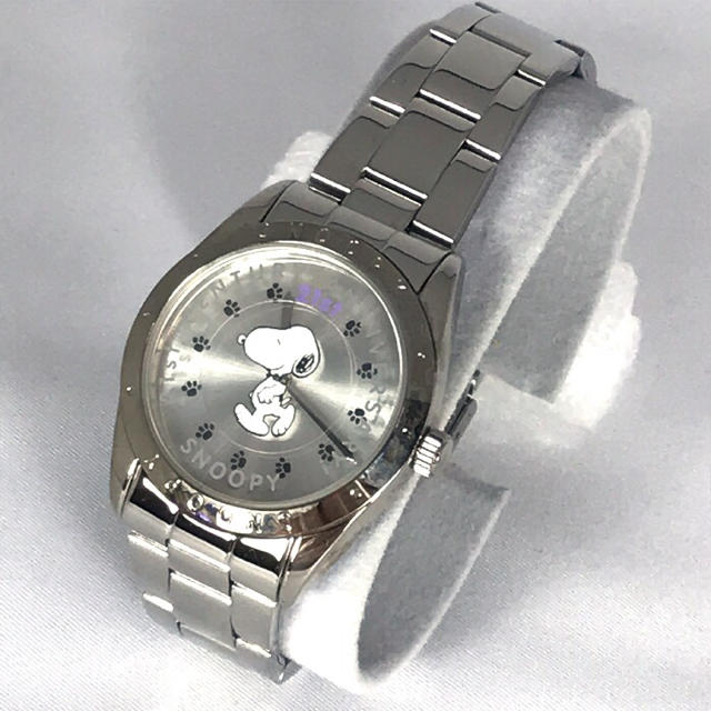 SNOOPY(スヌーピー)の送料無料❤️新品電池交換済 スヌーピー レディースアナログ腕時計 クリアシルバー レディースのファッション小物(腕時計)の商品写真