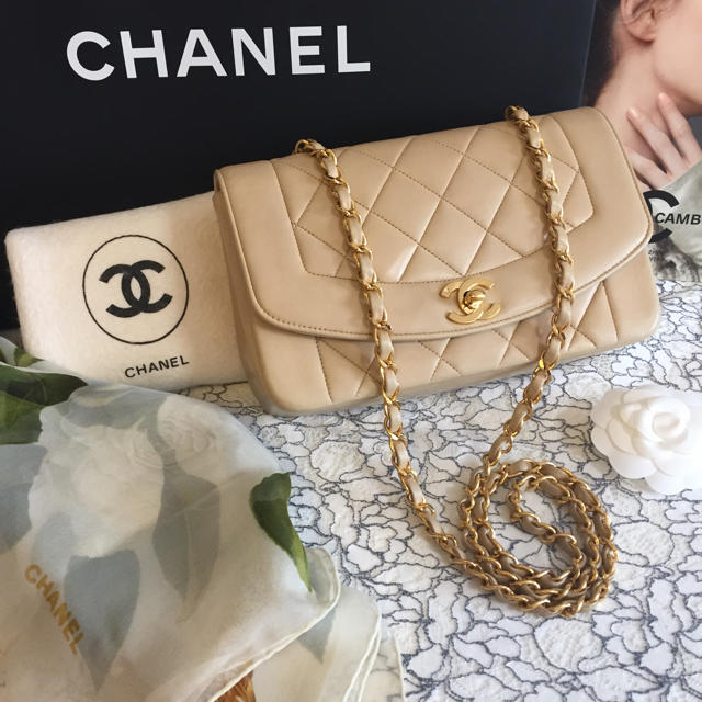 専用☆CHANEL 正規品 ダイアナマトラッセ クリームベージュ