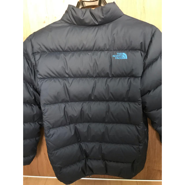 THE NORTH FACE(ザノースフェイス)のノースフェイス ジュニアダウンジャケット キッズ/ベビー/マタニティのキッズ服男の子用(90cm~)(ジャケット/上着)の商品写真