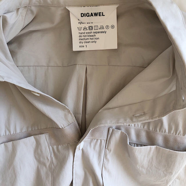 DIGAWEL(ディガウェル)のDIGAWEL 18SS テープギャザーシャツ 最終値下げ メンズのトップス(シャツ)の商品写真