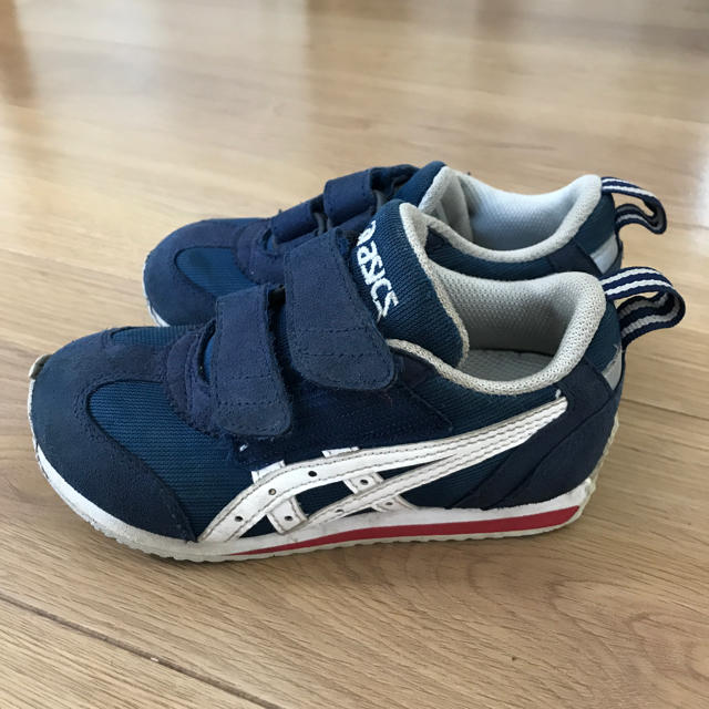 asics(アシックス)のnao＊co 様 専用 キッズ/ベビー/マタニティのキッズ靴/シューズ(15cm~)(スニーカー)の商品写真