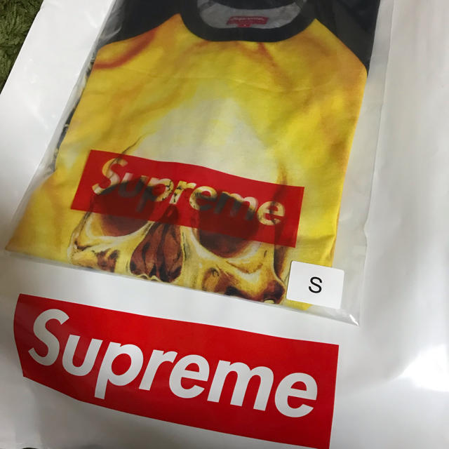 Supreme(シュプリーム)のsupreme 19ss Ghost Rider© Raglan L/S Top メンズのトップス(Tシャツ/カットソー(七分/長袖))の商品写真