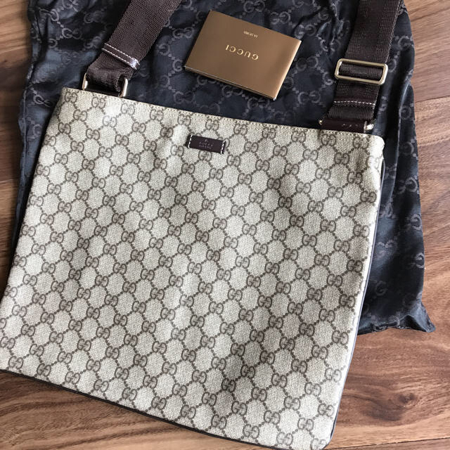グッチ ショルダーバッグ GUCCI 正規品 美品男女兼用 お値下げ