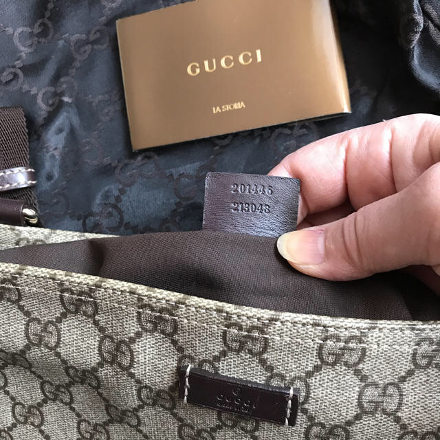 グッチ ショルダーバッグ GUCCI 正規品 美品男女兼用 お値下げ