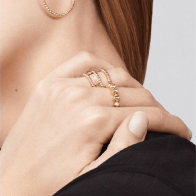 Van Cleef & Arpels - ペルレ リング YG #52 ヴァンクリ の通販 Van Cleef & Arpels - ペルレ リング YG #52 ヴァンクリ の通販