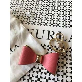 フルラ(Furla)の【ふわり様専用】フルラ リボン キーホルダー ピンク(キーホルダー)