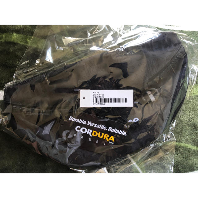 黒正規品ですSupreme 19ss Waist Bag Black