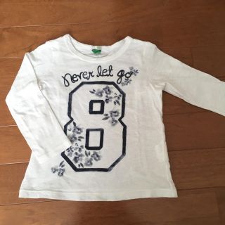 ベネトン(BENETTON)のベネトンジャパン 女の子ベビー82cm長袖Tシャツカットソーホワイト80cm(Ｔシャツ)