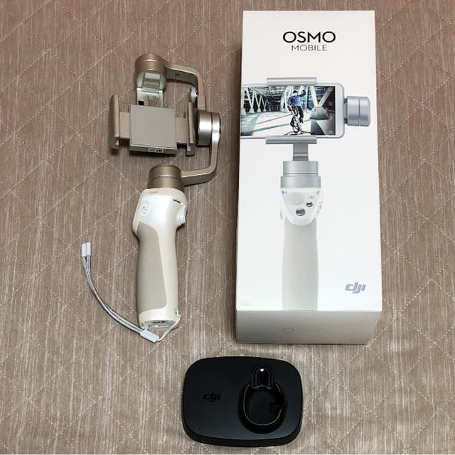 DJI OSMO MOBILE Silver スマホ/家電/カメラのテレビ/映像機器(その他)の商品写真