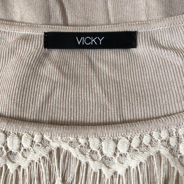 VICKY(ビッキー)のVICKY✴️レース✨カットソー レディースのトップス(カットソー(長袖/七分))の商品写真