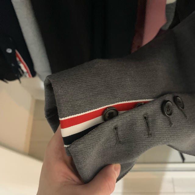 THOM BROWNE(トムブラウン)の新作 美品 Thom browne スラックス ミッドライズ スリムフィット メンズのパンツ(スラックス)の商品写真