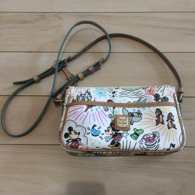 Dooney& Bourke ドゥーニー& バーク ドゥーニー&バーク レディース 購入特典あり 買取売値 ディズニー 限定バック