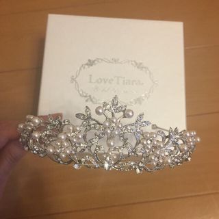 ヴェラウォン(Vera Wang)のLove Tiara アイビーハートティアラ(ヘッドドレス/ドレス)