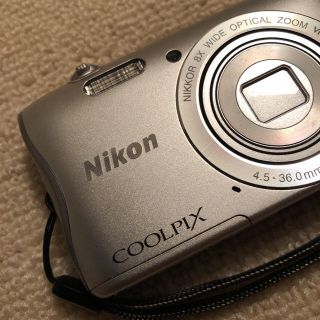 ニコン(Nikon)の【美品】Nikon COOL PIX  S3700デジカメ(コンパクトデジタルカメラ)