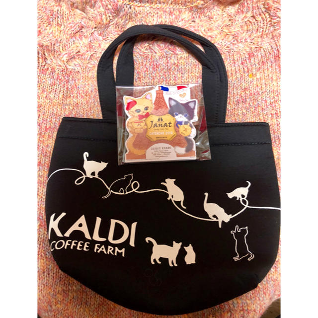 KALDI ネコの日バッグとカレンダー レディースのバッグ(トートバッグ)の商品写真