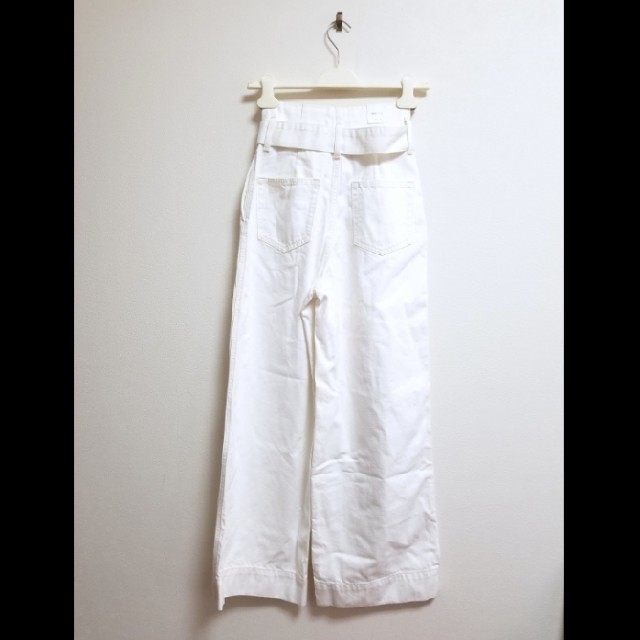 moussy(マウジー)のMOUSSY♡新品タグ付き！HL HIGH WAIST BELTED WIDE レディースのパンツ(デニム/ジーンズ)の商品写真