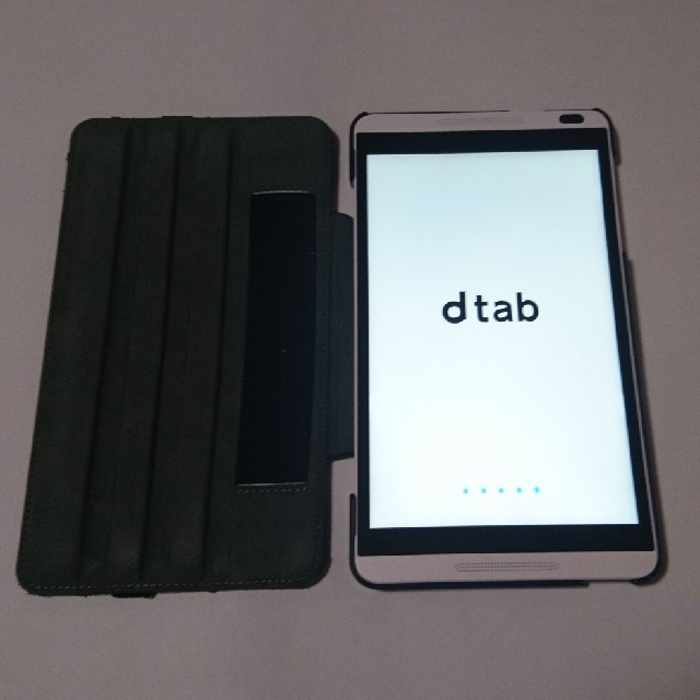 【ケース付き】HUAWEI d-01G タブレット dtab【シルバー】