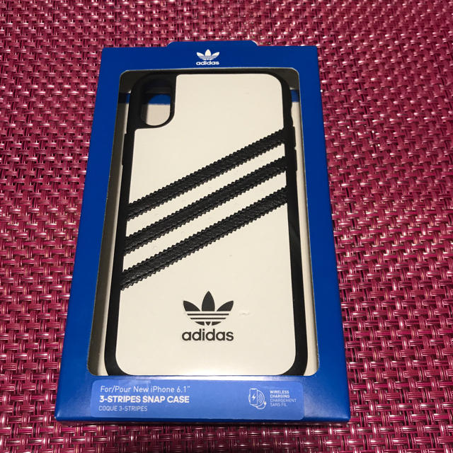 adidas(アディダス)の人気品薄✨アディダス iPhoneケース 【XR用】CL2330 スマホケース スマホ/家電/カメラのスマホアクセサリー(iPhoneケース)の商品写真