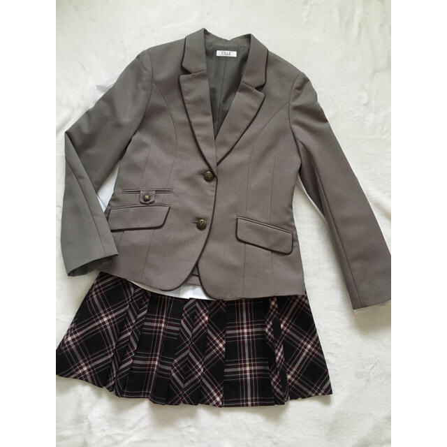 ELLE - ELLE♥卒服