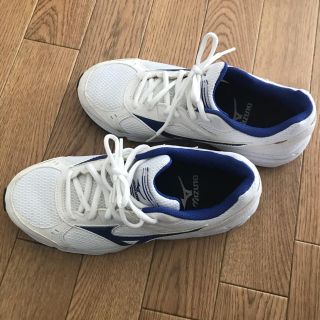 ミズノ(MIZUNO)のスニーカー(スニーカー)