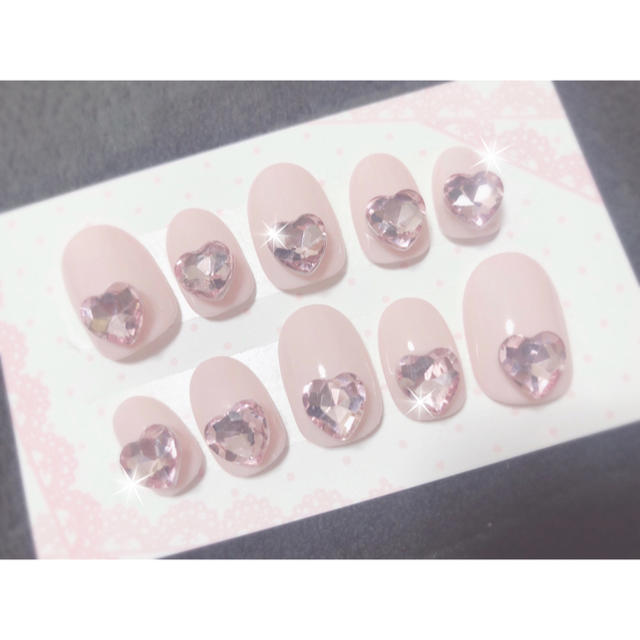 ハートストーンシンプルネイルチップ♡量産型イニシャルの通販 by piyo(♡)nail｜ラクマ