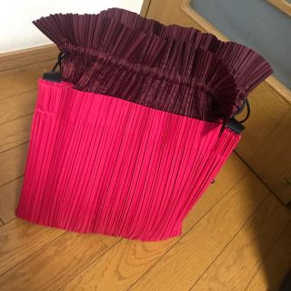 プリーツプリーズイッセイミヤケ(PLEATS PLEASE ISSEY MIYAKE)のプリーツバッグ(ハンドバッグ)