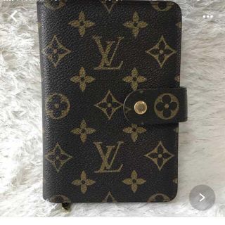 ルイヴィトン(LOUIS VUITTON)のルイ ヴィトン  モノグラム  ２つ折り財布(財布)