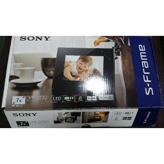 ソニー(SONY)のデジタルフォトフレーム SONY S-FRAME  DPF-D720(フォトフレーム)