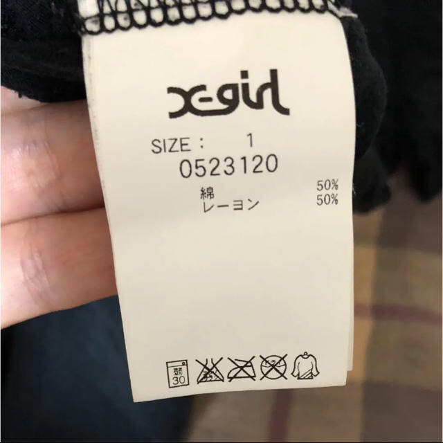 X-girl(エックスガール)のX-girl Vネック Tシャツ レディースのトップス(Tシャツ(半袖/袖なし))の商品写真