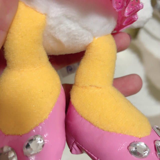 デイジー ぬいぐるみバッジ キッズ/ベビー/マタニティのおもちゃ(ぬいぐるみ/人形)の商品写真