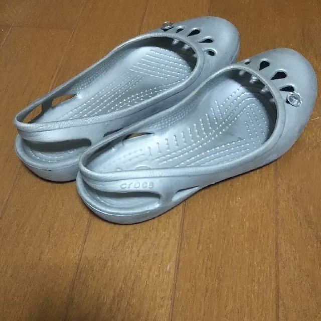 crocs(クロックス)のクロックス サンダルシューズ レディースの靴/シューズ(サンダル)の商品写真