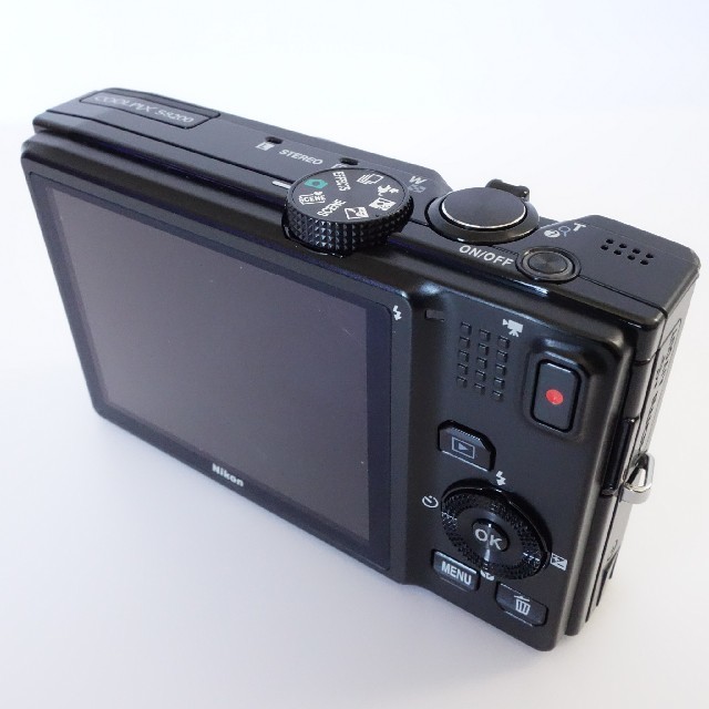 Nikon デジタルカメラ COOLPIX S8200 3
