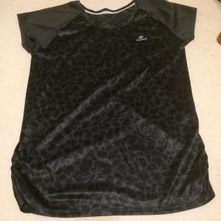 キスマーク(kissmark)のKiss mark Tシャツ  Ｏサイズ(Tシャツ(半袖/袖なし))