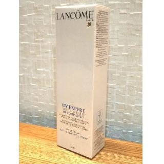 ランコム(LANCOME)の新品未使用品！ランコム UV エクスペール BB（スタンダード BB）50ml(化粧下地)