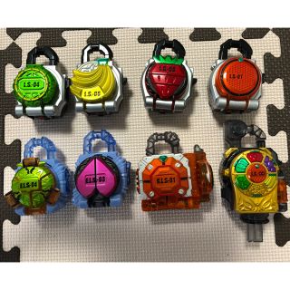 バンダイ(BANDAI)のロックシード  8個 仮面ライダーガイム(特撮)